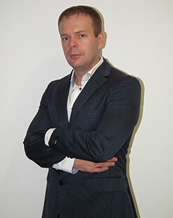 PHAEYDE Hair Transplantation Clinic - Thomas Lajtos